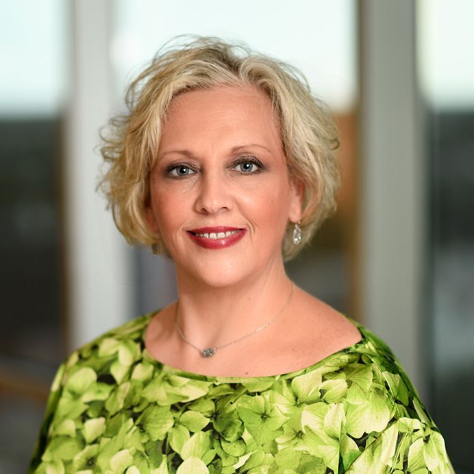 Sharon R Lunbeck