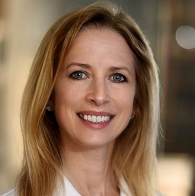 Lauren Tezak