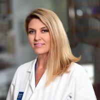 Headshot of Yana Finkelshteyn, M.D.
