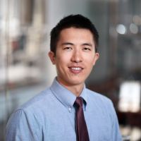 Headshot of Xinqi Mike Ren, M.D.