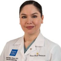 Headshot of Joanna Esther Molina Razavi, MD
