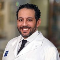 Headshot of Steven Maximus, M.D., FACS